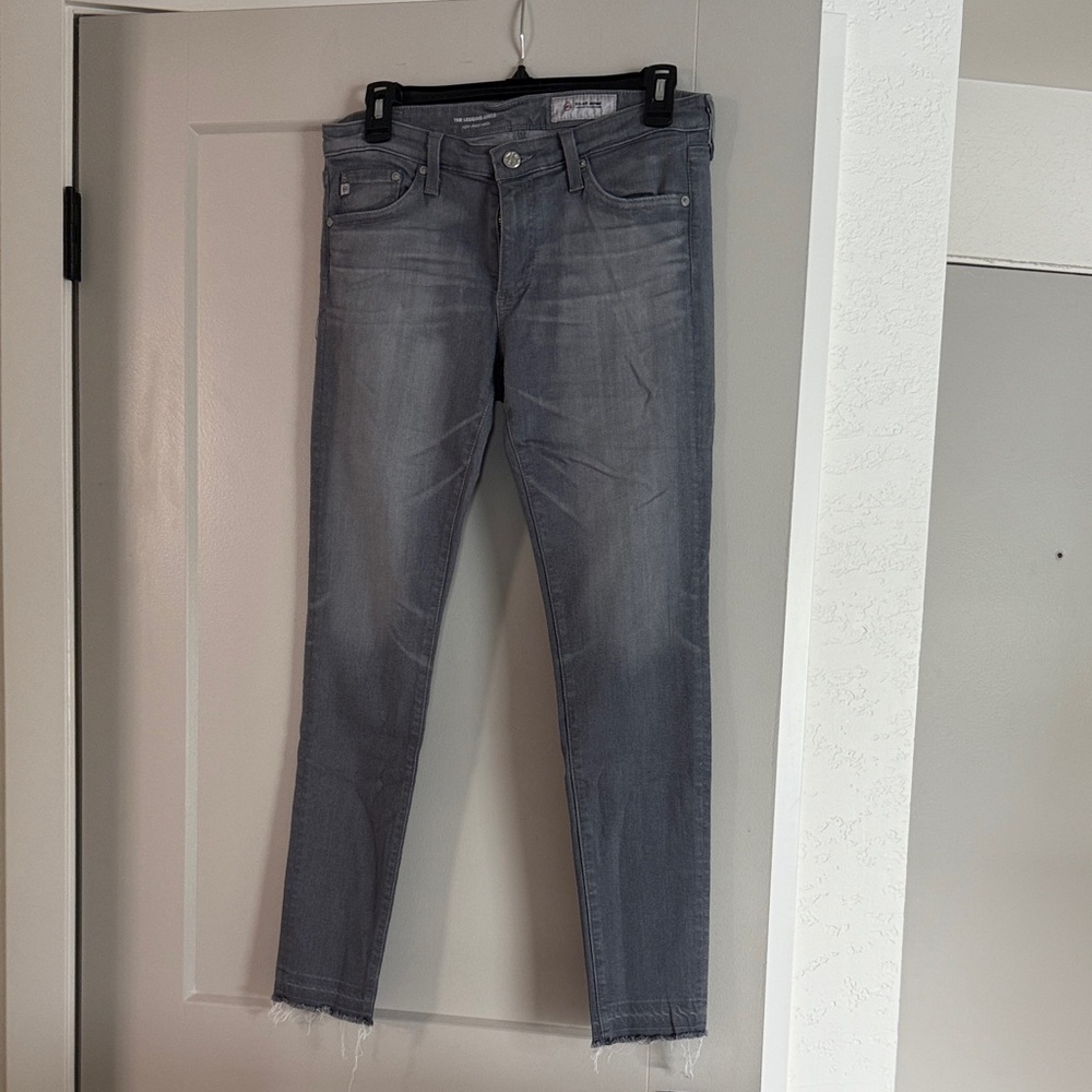 Ag Adriano Goldschmied Women's Cropped Jeans in Gray